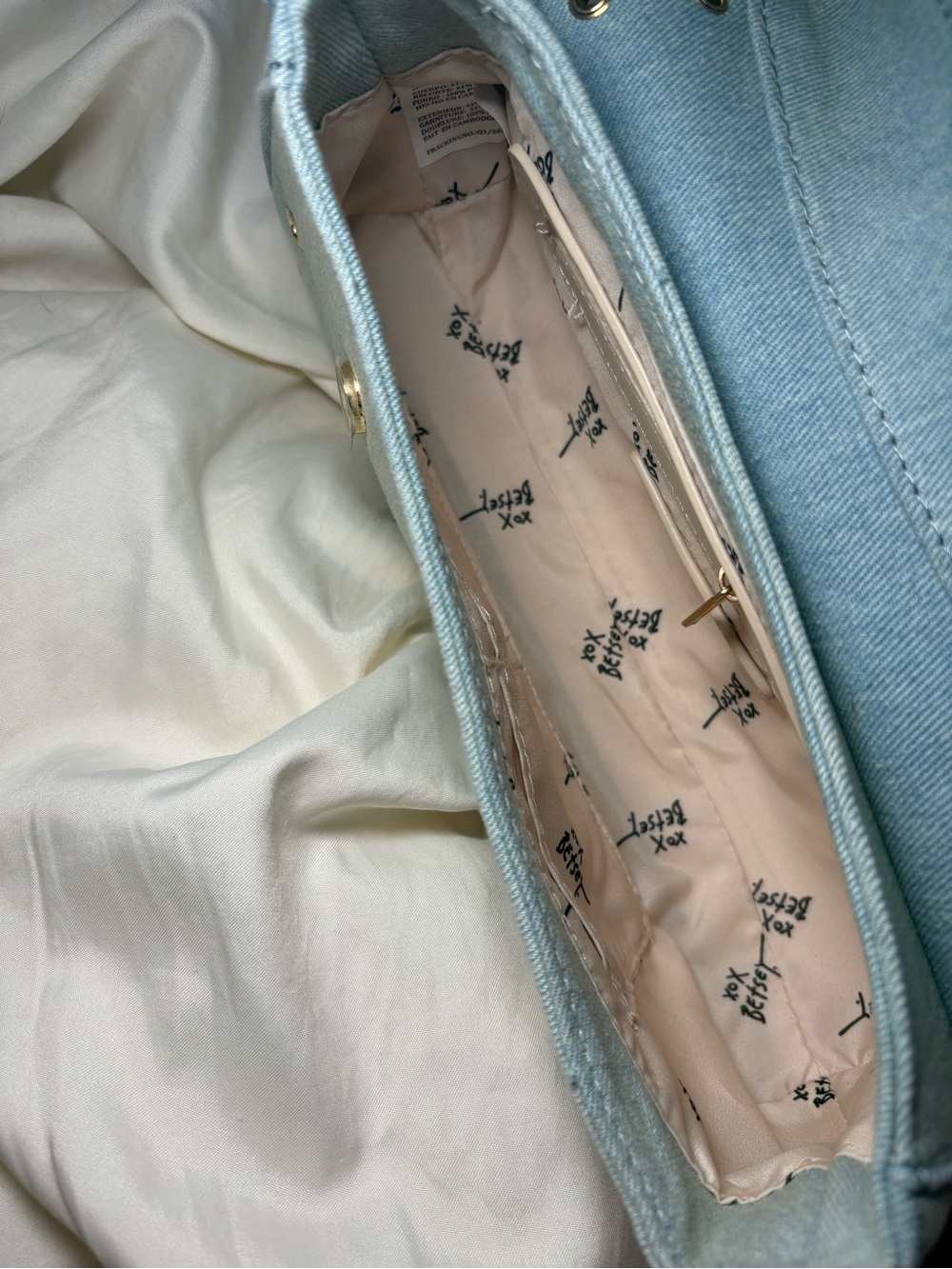 🩵 Betsey Johnson Denim Shoulder Bag NWT - Picture 7 of 8